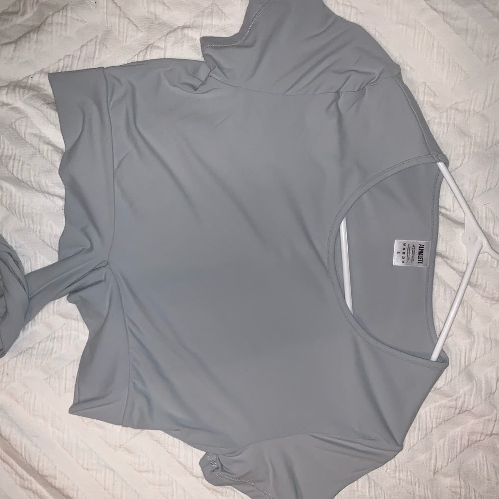 Alphalete wrap tie shirt